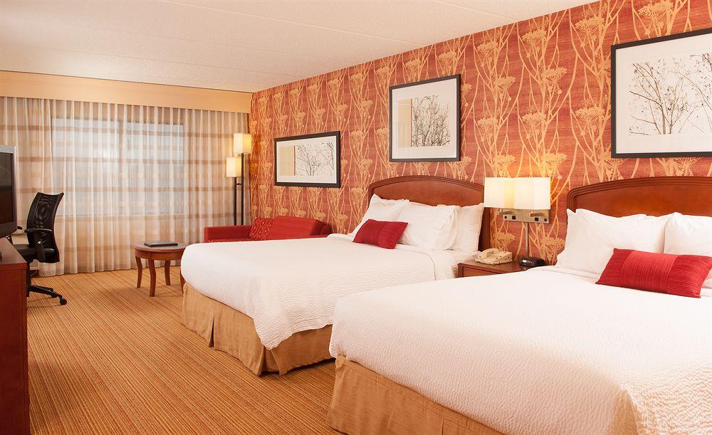 Courtyard By Marriott Charlotte Gastonia Hotel Exterior foto