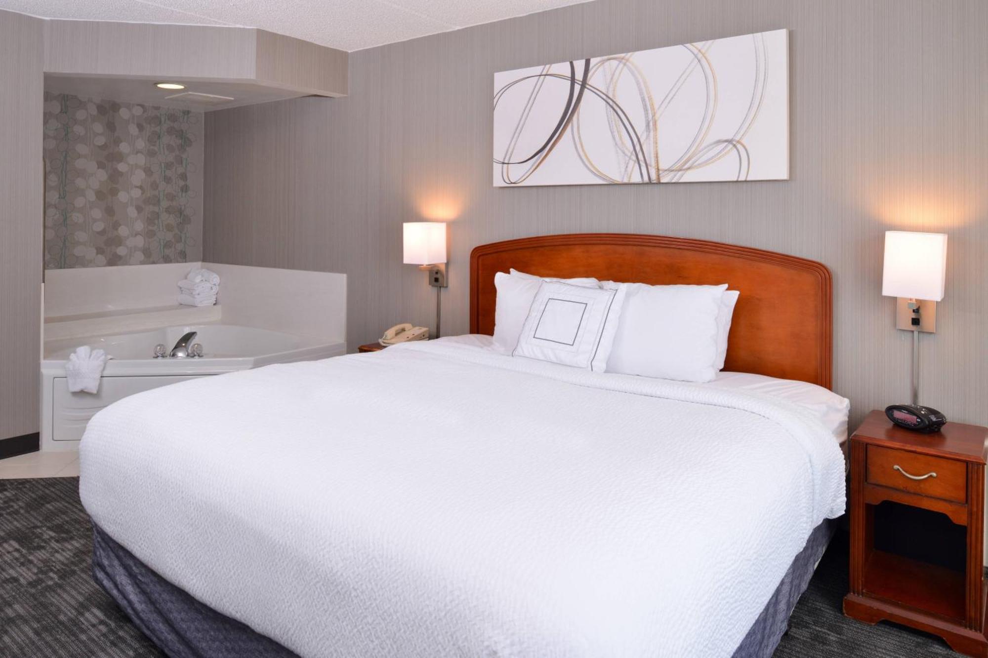 Courtyard By Marriott Charlotte Gastonia Hotel Exterior foto